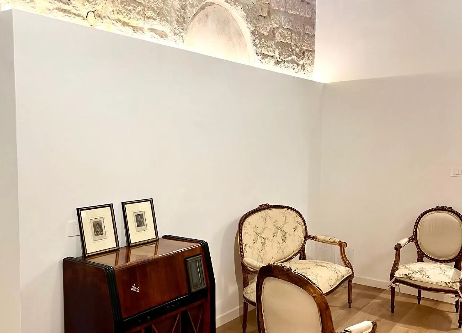 La Casa Di Nelly Boutique Apartment Napoli Italia