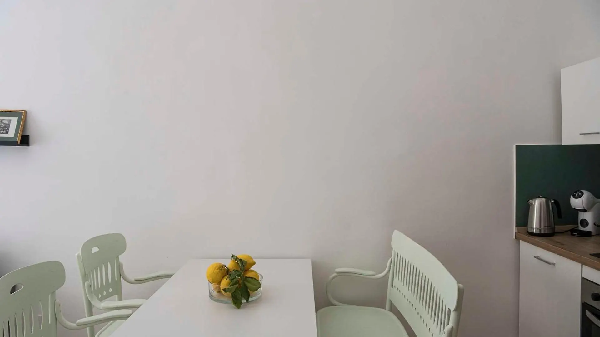 La Casa Di Nelly Boutique Apartment Napoli Italia